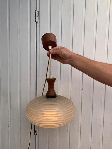 Vintage Scandinavische hanglamp beschikbaar voor biedingen