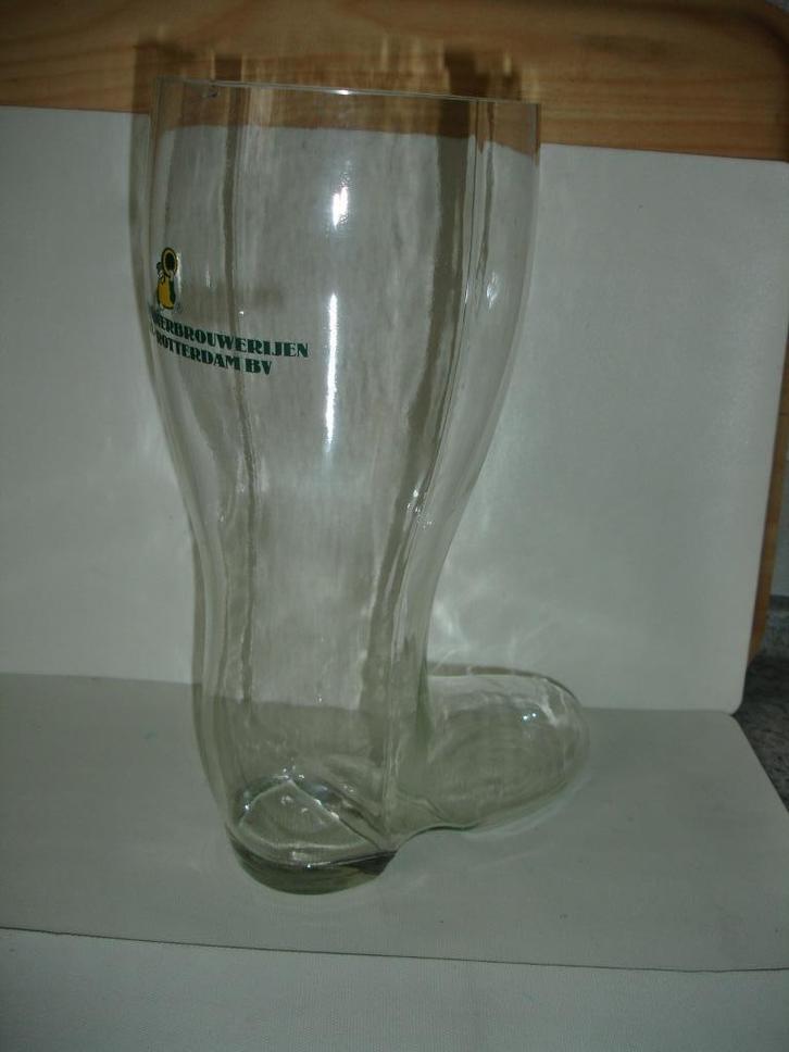 Bierglas, laars, Verenigde Brouwerijen Breda - Rotterdam, Verzamelen, Glas en Drinkglazen, Gebruikt, Bierglas, Ophalen of Verzenden