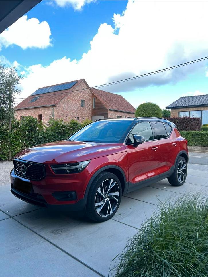Volvo XC40 D4 AWD R-Design “Launch edition”, Auto's, Volvo, Particulier, XC40, 360° camera, 4x4, ABS, Adaptive Cruise Control