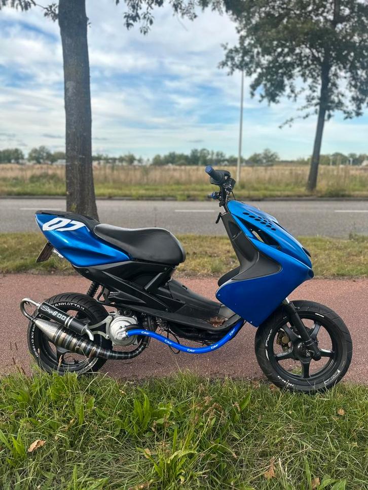 Yamaha aerox 2008 70cc polini evo 2 stage 3, Fietsen en Brommers, Scooters | Yamaha, Zo goed als nieuw, Aerox, Ophalen