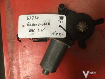 Mercedes w210 2001 raamotor linksvoor beschikbaar voor biedingen