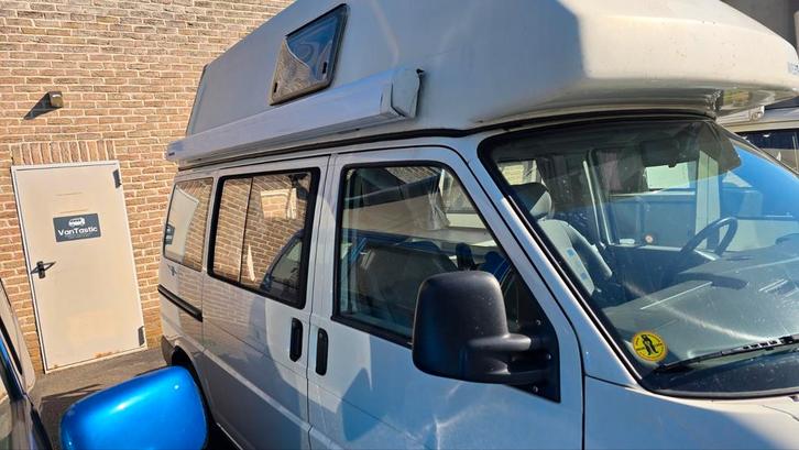 Mobil-home à toit surélevé Vw California T4 2.5 TDI 1999, Caravanes & Camping, Camping-cars, Entreprise, jusqu'à 4, Modèle Bus ou Fourgon aménagé