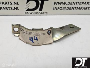 Uitlaat beugel BMW E28 524td 18211175696 beschikbaar voor biedingen