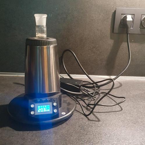 Arizer Extreme Q Vaporizer - Zo Goed Als Nieuw + Accessoires, Electroménager, Équipement de Soins personnels, Comme neuf, Enlèvement ou Envoi