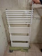 Acova handdoekradiator met bevestiging, Doe-het-zelf en Bouw, Ophalen, Radiator, Minder dan 60 cm, 80 cm of meer