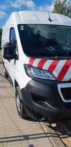PEUGEOT BOXER L2H2 2023  FULL OPTION  3 STUKS, Auto's, Bestelwagens en Lichte vracht, Particulier, Te koop, Peugeot