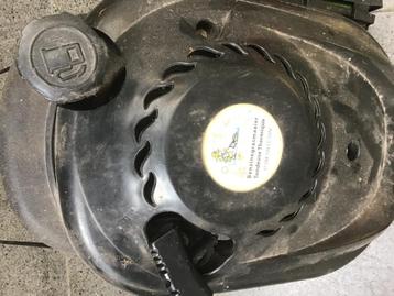Motor grasmaaier beschikbaar voor biedingen