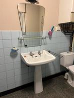 Porcelein lavabo en toebehoren, Ophalen, Gebruikt