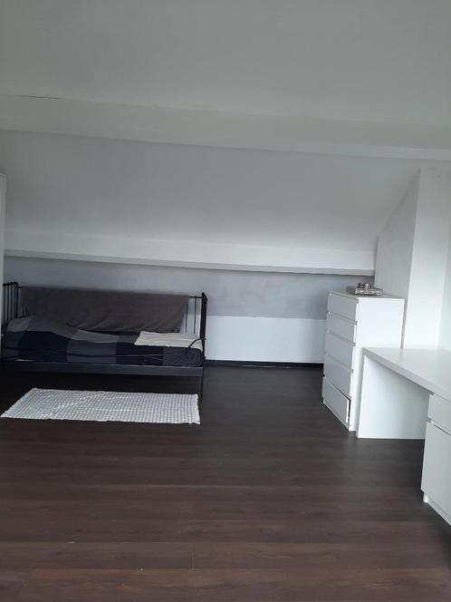 Studio te huur, Immo, Appartementen en Studio's te huur, Antwerpen (stad), 20 tot 35 m²