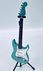 Fender Stratocaster USA – Matching Headstock – Surf Green, Musique & Instruments, Instruments à corde | Guitares | Électriques