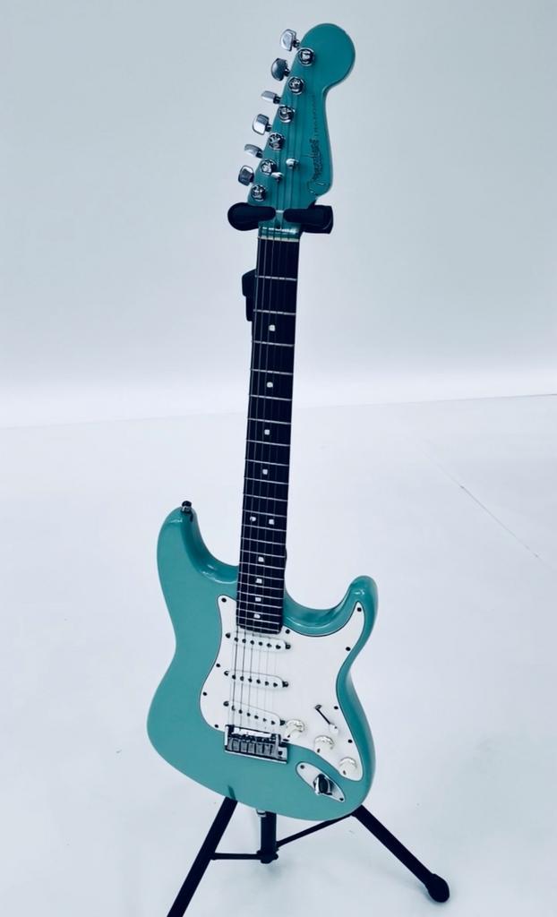 Fender Stratocaster USA – Matching Headstock – Surf Green, Musique & Instruments, Instruments à corde | Guitares | Électriques