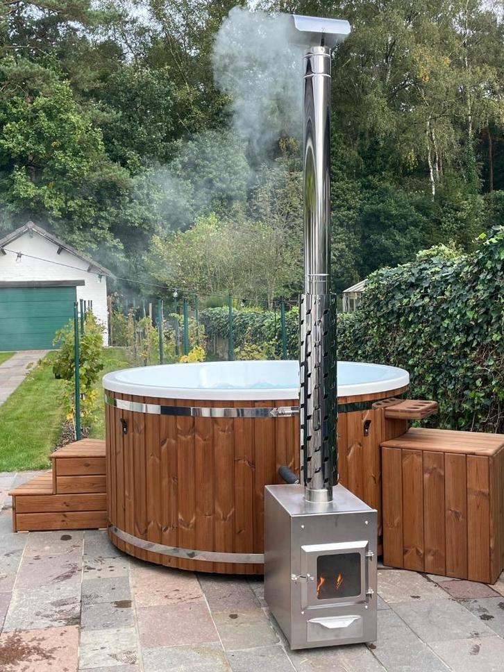 Hottub - Grizzly 4-6p, Tuin en Terras, Bubbelbaden en Hottubs, Zo goed als nieuw, Vast, Afdekzeil, Filter, Pomp, Trap, Ophalen
