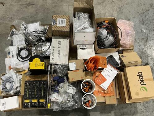 Electronica sensoren en actuatoren – IFM – PIAB – Keyence –, Hobby en Vrije tijd, Elektronica-componenten, Zo goed als nieuw, Ophalen