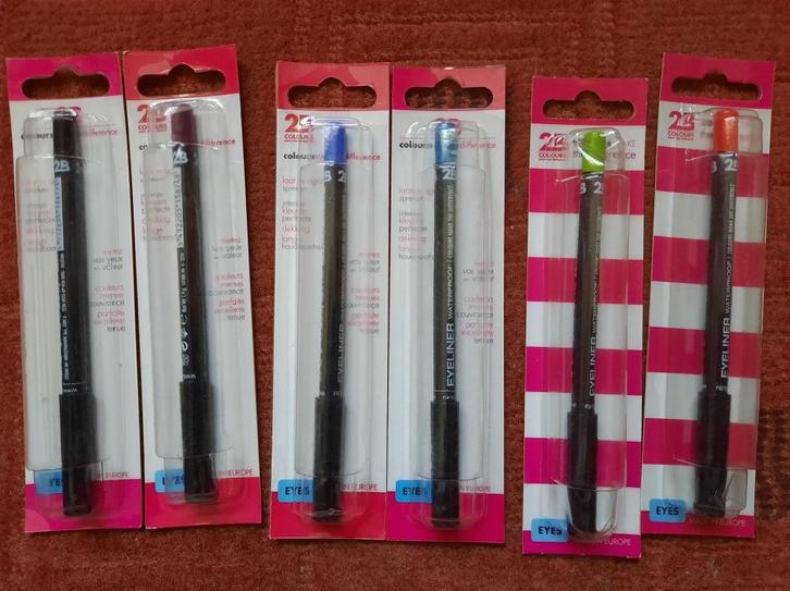 6 traceurs yeux Eyeliner waterproof - 2B, Handtassen en Accessoires, Uiterlijk | Cosmetica en Make-up, Nieuw, Make-up, Ogen, Overige kleuren