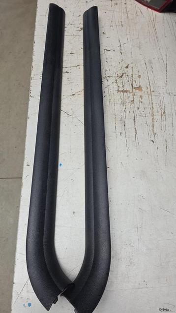 Instaplijsten set BMW 1 serie E81 E82 E88 51476981705 698170 beschikbaar voor biedingen