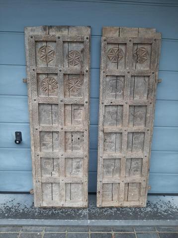 2 Hele oude en mooie Oosterse deuren