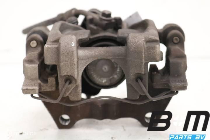 Remklauw rechtsachter VW Golf 7 5Q0615406ER, Auto-onderdelen, Remmen en Aandrijving, Gebruikt