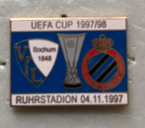 PIN Club Brugge FC BRUGES Bochum, Verzamelen, Speldjes, Pins en Buttons, Zo goed als nieuw, Speldje of Pin, Sport, Ophalen of Verzenden