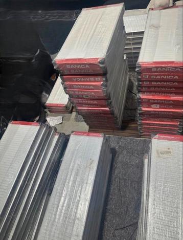 RADIATEUR TYPE 22 NEUF - PRIX FABRICATION beschikbaar voor biedingen