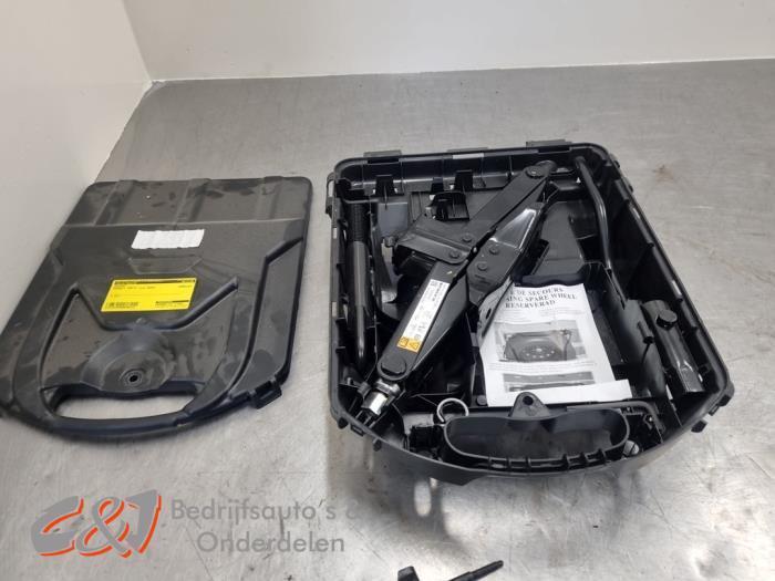 Ensemble cric d'un Renault Trafic, Autos : Pièces & Accessoires, Autres pièces automobiles, Renault, Utilisé, 3 mois de garantie