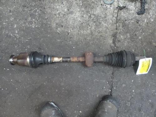 Aandrijfas rechts-voor van een Renault Clio, Auto-onderdelen, Remmen en Aandrijving, Gebruikt, 3 maanden garantie, Ophalen of Verzenden