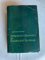 Géométrie différentielle des courbes surfaces Manfredo 1976, Livres, Technique, Géotechnique, Utilisé, Enlèvement ou Envoi