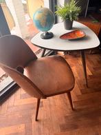 Retro set sixties stoel met tripod tafel, Enlèvement