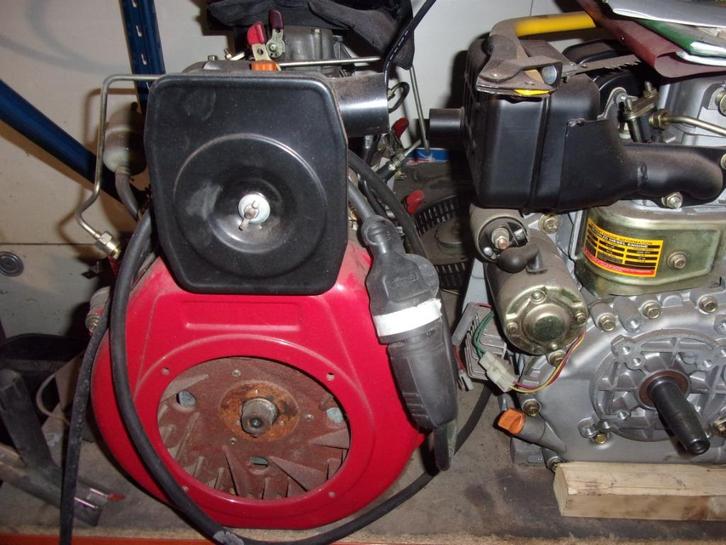 groupe électrogène lot de pièces de rechange divers,moteurs, Tuin en Terras, Hand-tuingereedschap, Nieuw, Overige soorten, Ophalen