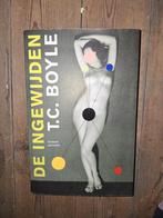 T. Coraghessan Boyle - De ingewijden, Ophalen of Verzenden, Zo goed als nieuw, T. Coraghessan Boyle