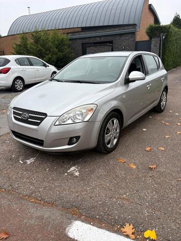 Kia  ceed 1.6diesel beschikbaar voor biedingen