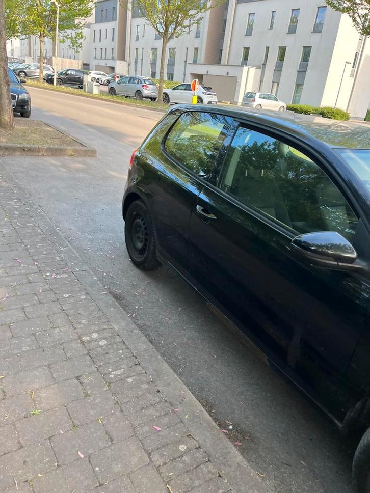 Golf 6 1.4 essence (moteur hs ), Autos, Volkswagen, Particulier, Golf, Essence, Euro 5, Berline, 3 portes, Boîte manuelle, Noir