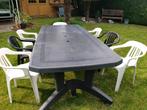 Table de jardin avec rallonge, traces d'usure et 7 chaises d, Jardin & Terrasse, Tables de jardin, Synthétique, Rectangulaire