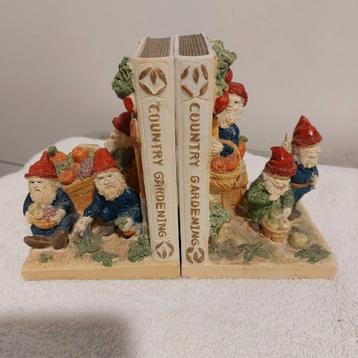 Boekensteun beschikbaar voor biedingen