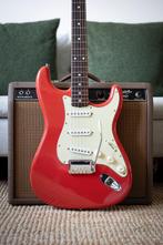 2013 Fender Stratocaster Custom Shop 1960 Fiesta Red, Muziek en Instrumenten, Ophalen of Verzenden, Zo goed als nieuw, Solid body