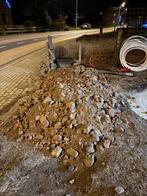 Gebroken puin - gratis, Ophalen, Zo goed als nieuw