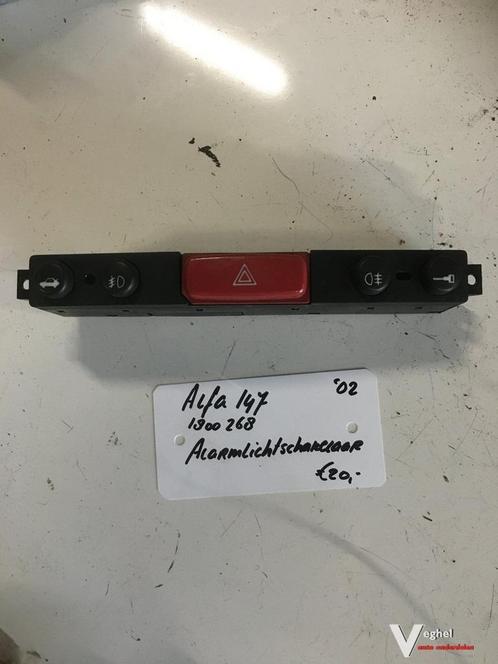 Alfa 147 2002 Alarmlichtschakelaar, Auto-onderdelen, Dashboard en Schakelaars, Gebruikt, Ophalen of Verzenden