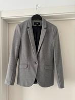 Grijze blazer van H&M maat 38, Kleding | Dames, Jasjes, Kostuums en Pakken, Ophalen of Verzenden, Zo goed als nieuw, Maat 38/40 (M)