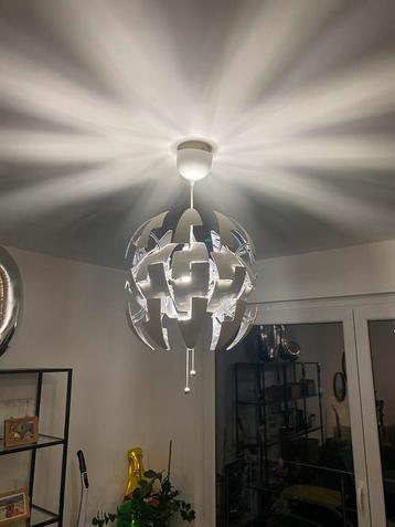 Ikea Lamp Hanglamp zilverkleur - Mooie design lamp! beschikbaar voor biedingen