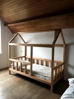 Houten kinderbed huis, Huis en Inrichting, Slaapkamer | Bedden, Ophalen, Gebruikt, Eenpersoons, Beige
