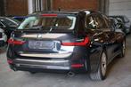 BMW 318 dA Automaat Navi LED 2 JAAR Garantie EURO6, Auto's, 135 pk, Stof, 4 cilinders, Zwart