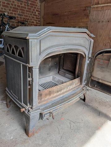 Poêle Dovre authentique en fonte, Enlèvement, Utilisé, Bois, Autoportant