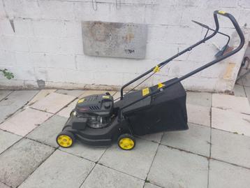 Grasmaaier beschikbaar voor biedingen