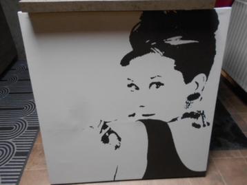 Zwart-wit canvas  Audrey Hepburn / 90 x 90 cm. beschikbaar voor biedingen