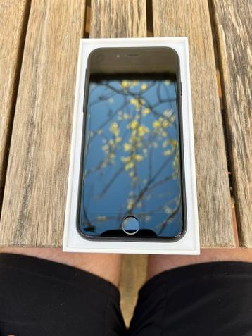 iPhone SE (2020) - black - 64gb beschikbaar voor biedingen