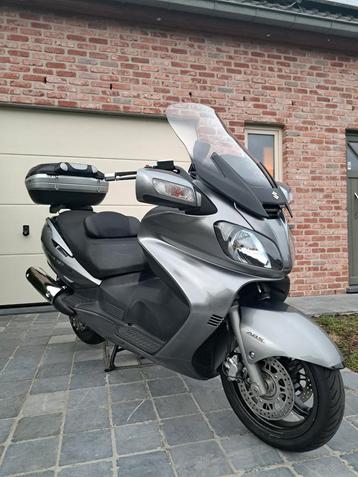 Suzuki Burgman 650, 26601 km's,1ste eigenaar,Gekeurd voor v. beschikbaar voor biedingen
