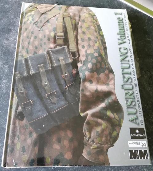 Set Ausrustung 1 + 2 ( Nieuw ), Verzamelen, Militaria | Tweede Wereldoorlog, Landmacht, Boek of Tijdschrift, Ophalen of Verzenden