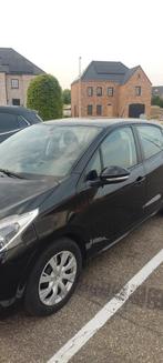 Peugeot 208 (2017) benzine 121xxx km + carpass keuring 2026, Auto's, Voorwielaandrijving, 4 zetels, Stof, Zwart