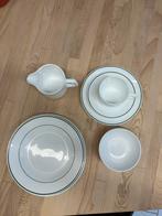 Arcopal servies grote oplage, Huis en Inrichting, Ophalen, Bord(en)
