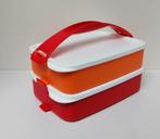 Tupperware Bento Set - On the Go - 900 ml x 2 - Opruiming, Huis en Inrichting, Nieuw, Rood, Ophalen of Verzenden, Bus of Trommel