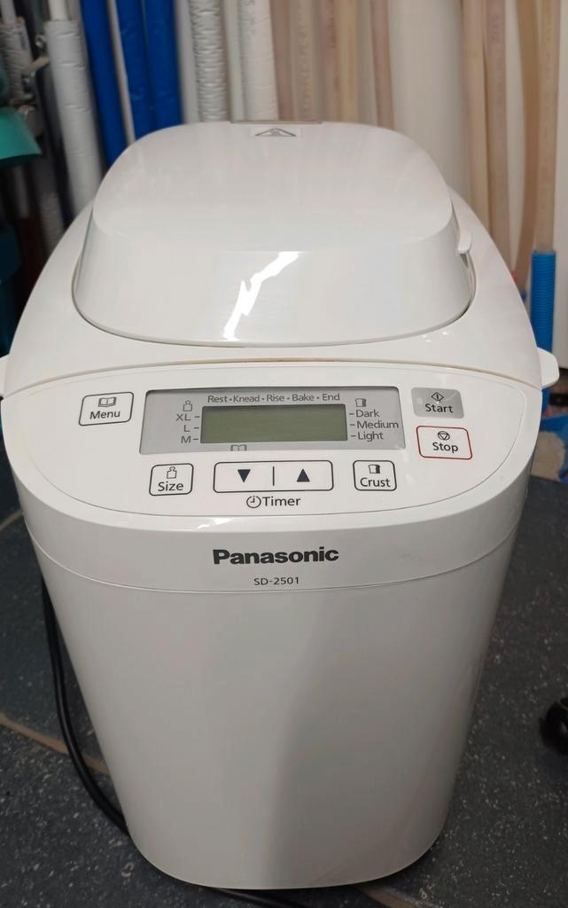 Broodbakmachine Panasonic SD-2501WXE, Electroménager, Machines à pain, Enlèvement